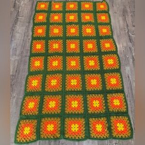 Vintage orange green 70s green square throw blanket, EUC, stunning colors,large